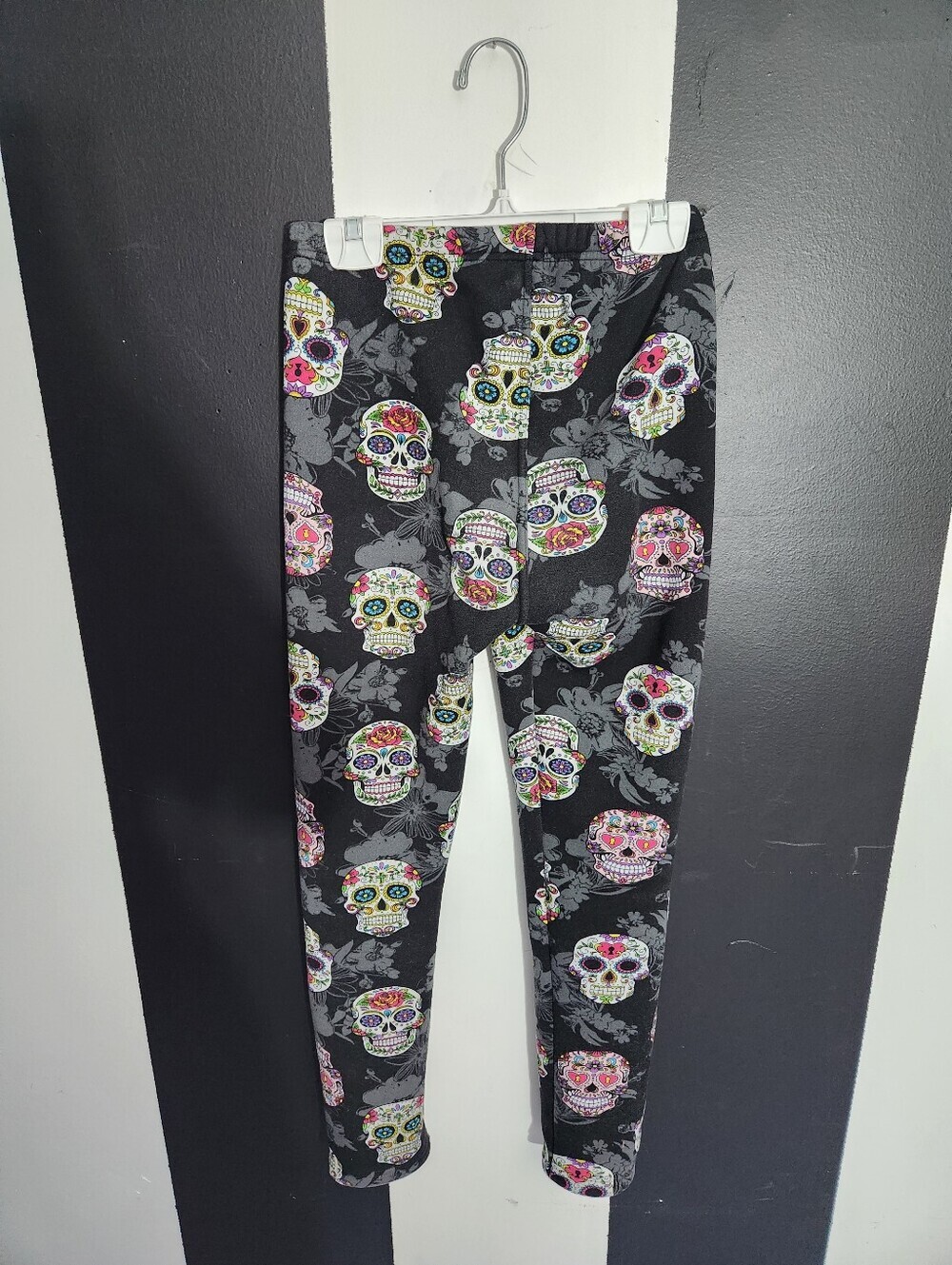Sugar Skull Print Leggings - Picture 2 of 3